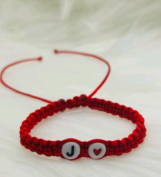 Pulseras personalizadas con inicial amistades, amigos, detalles, únicos, detalle de esposos