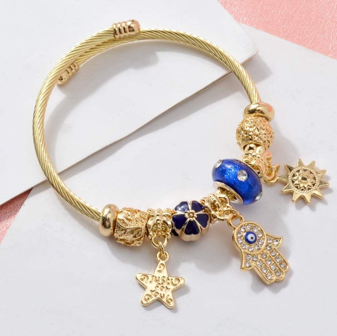 Stainless steel bracelet for women, an ideal gift. Evil eye, red eye, blue eye